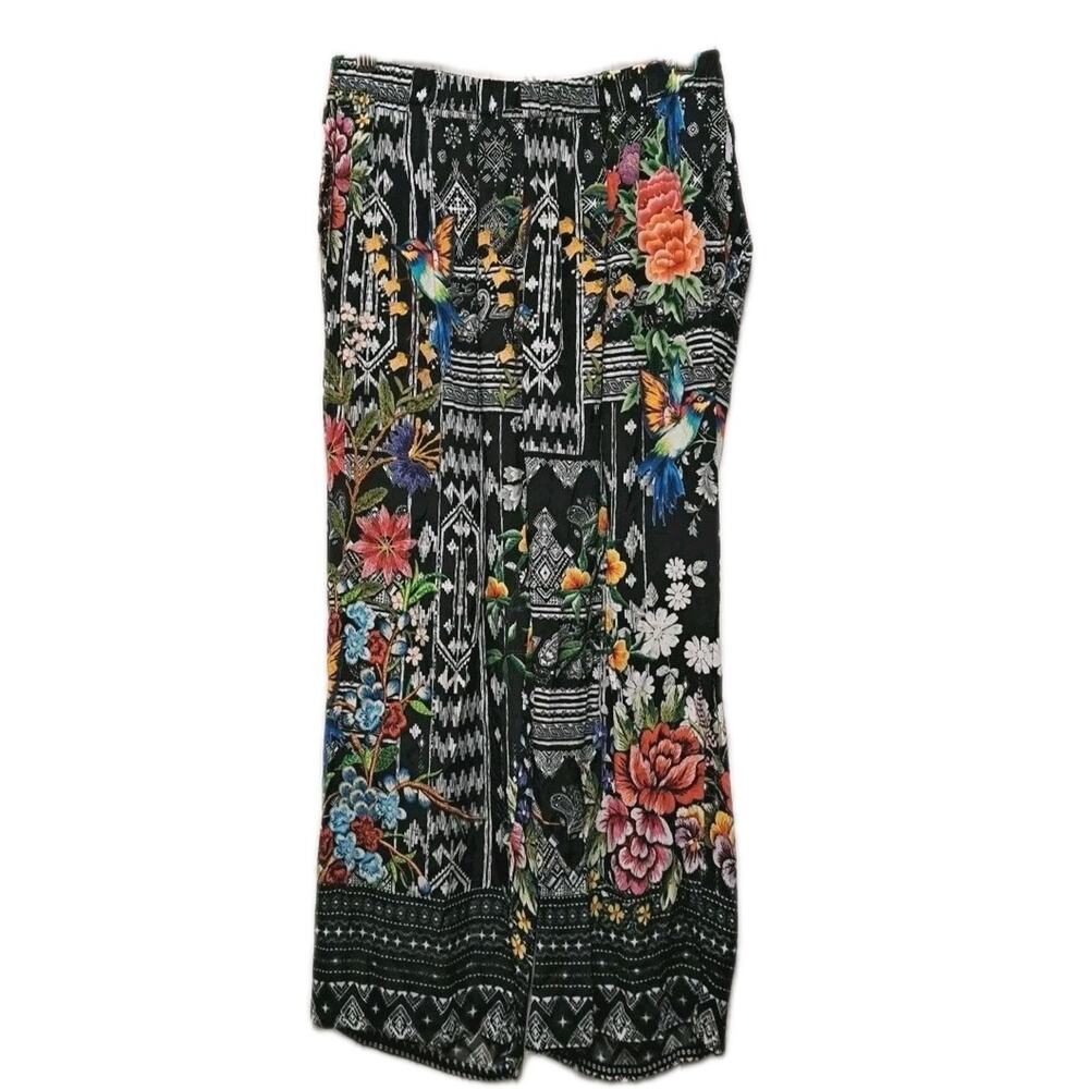 NWT Shana Wide Leg Capri Pants Womens S Black Tropical Satin Pull On Crop Resort